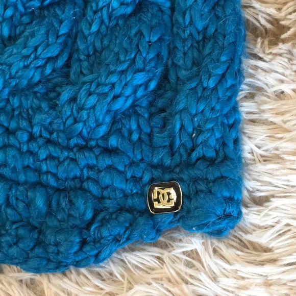 Turquoise D.C. Beanie - Picture 2 of 3